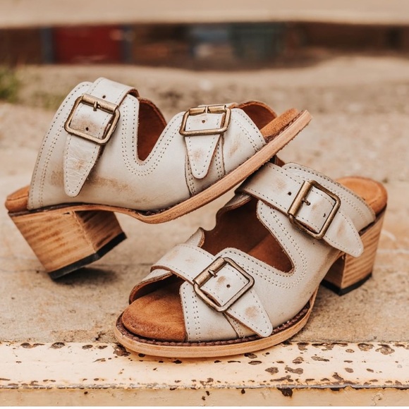 Freebird by Steven Shoes - Freebird by Steven Caprice Leather Sandal in Ice